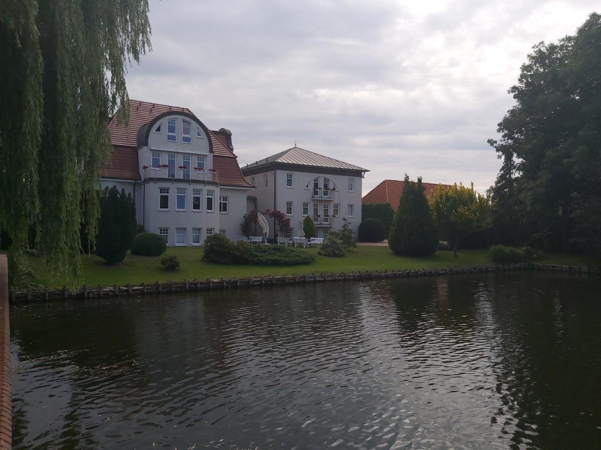 Hotel Schwanenhof Wittenburg Eksteriør bilde